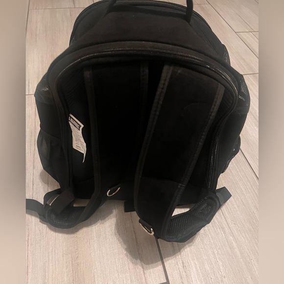 Travel back pack for Cat 🐱 or small dog 🐶 back pack - Picture 13 of 14